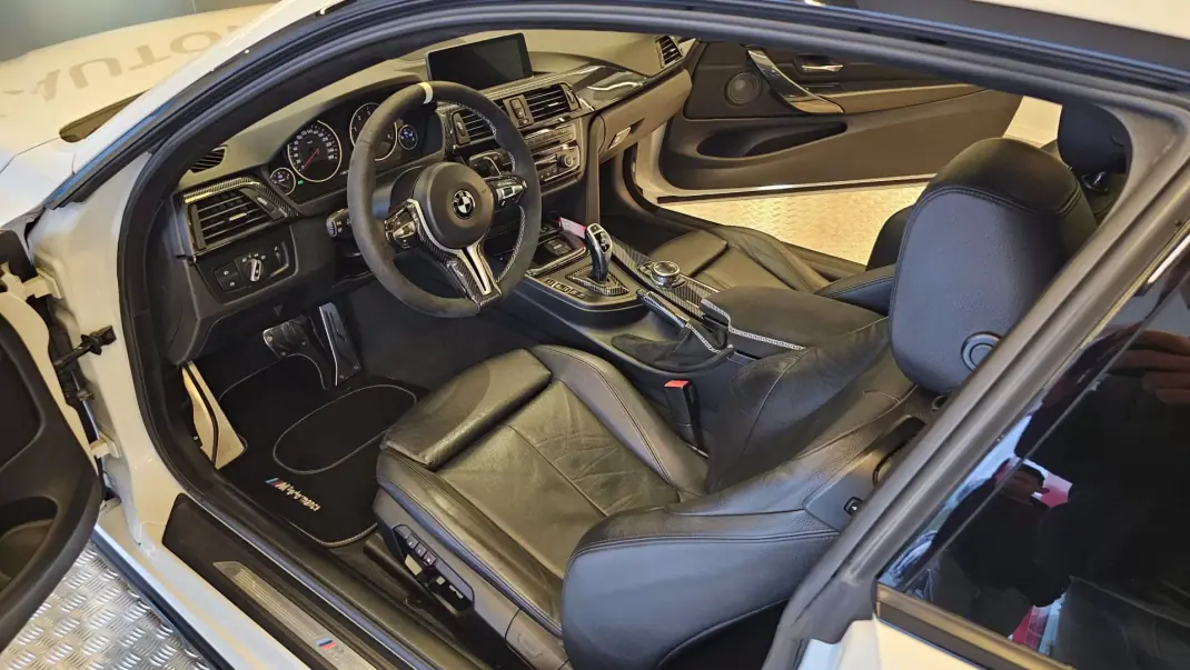 BMW 420 2014 - 28900 EUR, 189211 km - AUTO.MOTO.pt - 189211km - foto 6 de 42