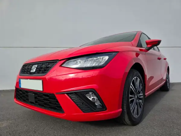 SEAT Ibiza 2021 - 13990 EUR, 42700 km - AUTO.MOTO.pt - 42700km - foto 2 de 34