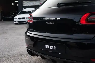 Porsche Macan 2014 - 35600 EUR, 199000 km - AUTO.MOTO.pt - 199000km - foto 23 de 47