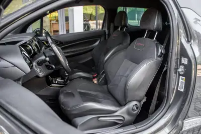DS DS3 2017 - 11900 EUR, 94499 km - AUTO.MOTO.pt - 94499km - foto 26 de 36