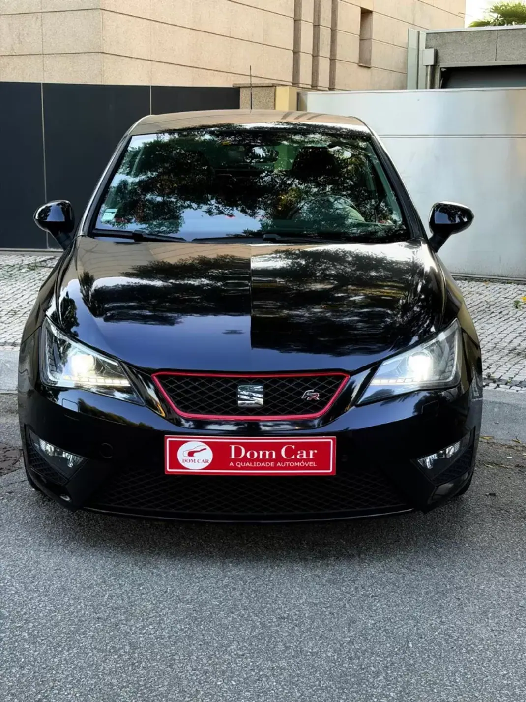 SEAT Ibiza 2016 - 9990 EUR, 124000 km - 124000km - foto 2 de 20