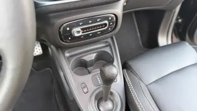 Smart ForFour 2019 - 14900 EUR, 32900 km - 32900km - foto 48 de 66