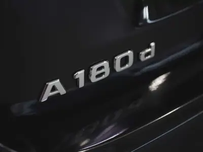 Mercedes-Benz A 180 2023 - 22750 EUR, 169036 km - AUTO.MOTO.pt - 169036km - foto 12 de 22