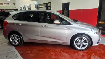 BMW 216 Active Tourer 2016 - 14890 EUR, 92637 km - AUTO.MOTO.pt - 92637km - foto 4 de 55