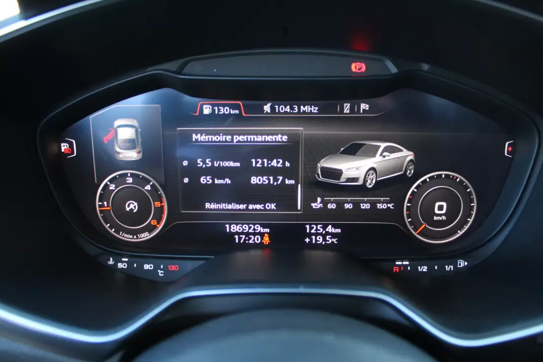 Audi TT Coupé 2016 - 22990 EUR, 184000 km - AUTO.MOTO.pt - 184000km - foto 23 de 24