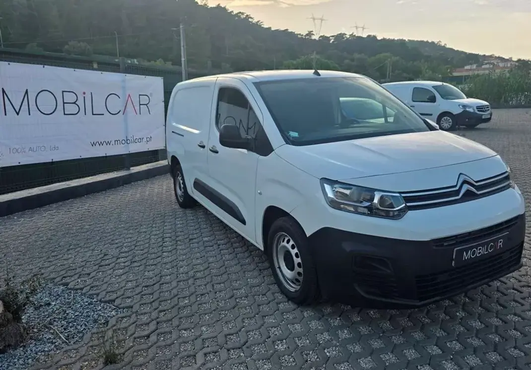 Citroën 2020 - 16990 EUR, 94349 km - 94349km - foto 9 de 15