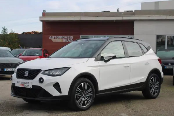 SEAT Arona 2021 - 16990 EUR, 63000 km - AUTO.MOTO.pt - 63000km - foto 3 de 22