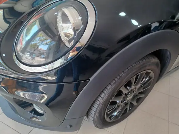 MINI 5 Portas 2019 - 13490 EUR, 199185 km - AUTO.MOTO.pt - 199185km - foto 26 de 34