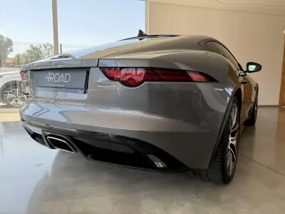 Jaguar F-Type 2018 - 46000 EUR, 64300 km - AUTO.MOTO.pt - 64300km - foto 80 de 135