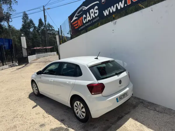 Volkswagen Polo 2020 — foto 3 de 12