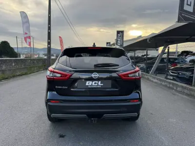 Nissan Qashqai 2018 - 18990 EUR, 161000 km - AUTO.MOTO.pt - 161000km - foto 5 de 35