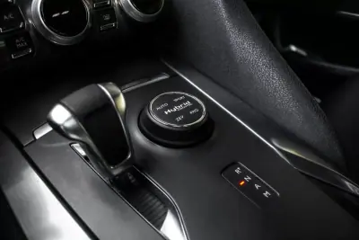 Citroën DS5 2013 - 8900 EUR, 242219 km - AUTO.MOTO.pt - 242219km - foto 20 de 38