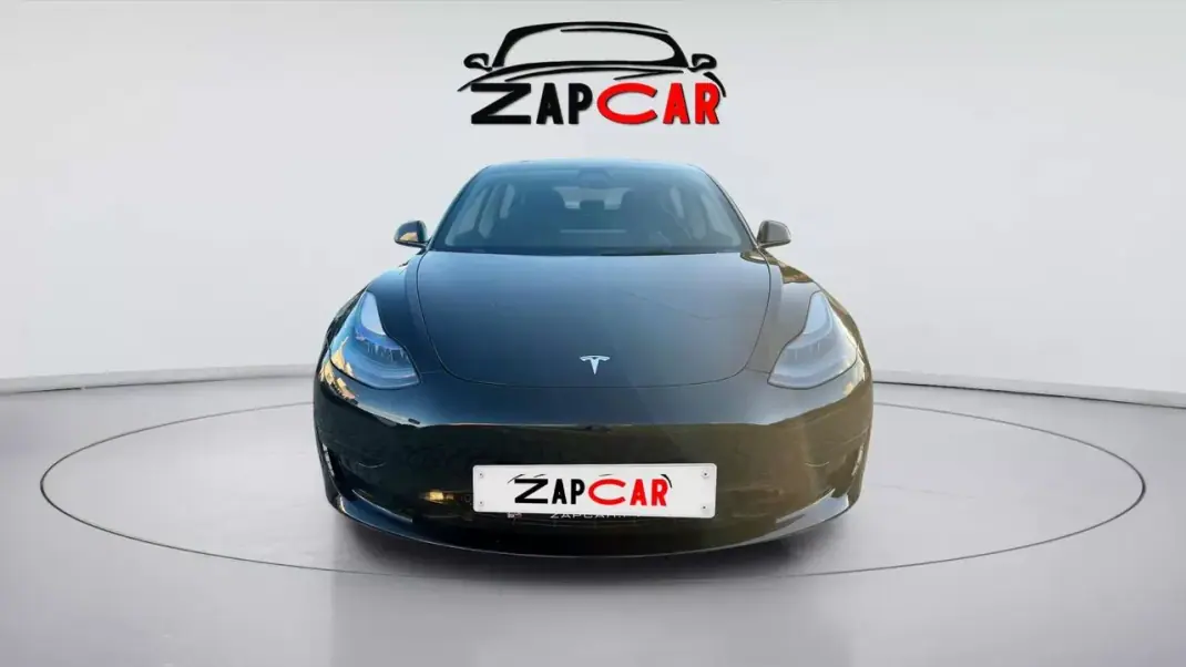 Tesla Model 3 2022 - 28500 EUR, 39200 km - AUTO.MOTO.pt - 39200km - foto 6 de 22