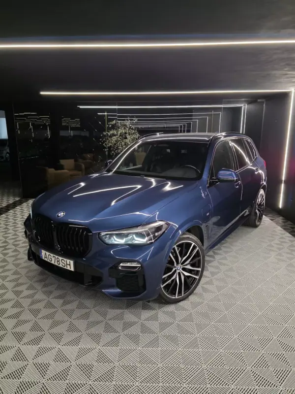 BMW X5 2021 — foto 2 de 34