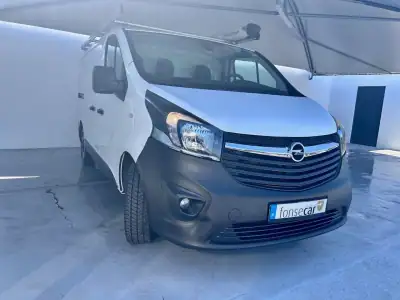 Opel Vivaro 1.5 CDTi 2020 - 18990 EUR, 130929 km - AUTO.MOTO.pt - 130929km - foto 12 de 27