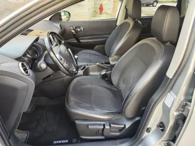 Nissan Qashqai 2013 - 9980 EUR, 197150 km - AUTO.MOTO.pt - 197150km - foto 13 de 40