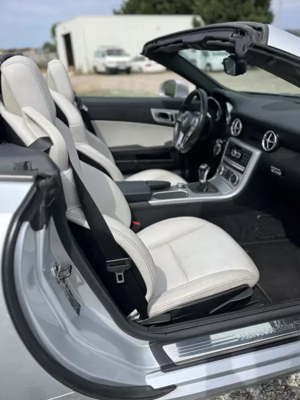 Mercedes-Benz SLK 250 2012 - 31950 EUR, 51100 km - AUTO.MOTO.pt - 51100km - foto 31 de 32