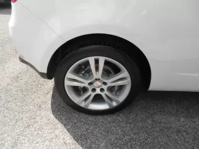 SEAT Ibiza 2008 - 6900 EUR, 349713 km - AUTO.MOTO.pt - 349713km - foto 7 de 14