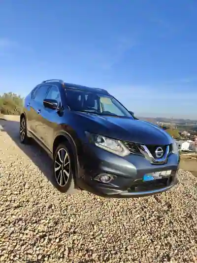Nissan X-Trail 2017 — foto 4 de 9