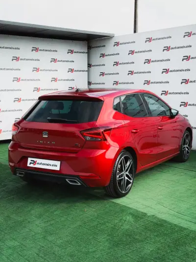 SEAT Ibiza 2018 - 11990 EUR, 97875 km - 97875km - foto 5 de 11