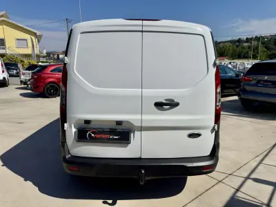 Ford Tourneo Connect 2015 - 7999 EUR, 170000 km - 170000km - foto 9 de 13