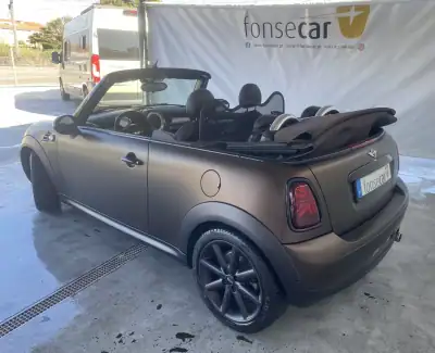 MINI Cooper 2012 - 14500 EUR, 85617 km - AUTO.MOTO.pt - 85617km - foto 3 de 12