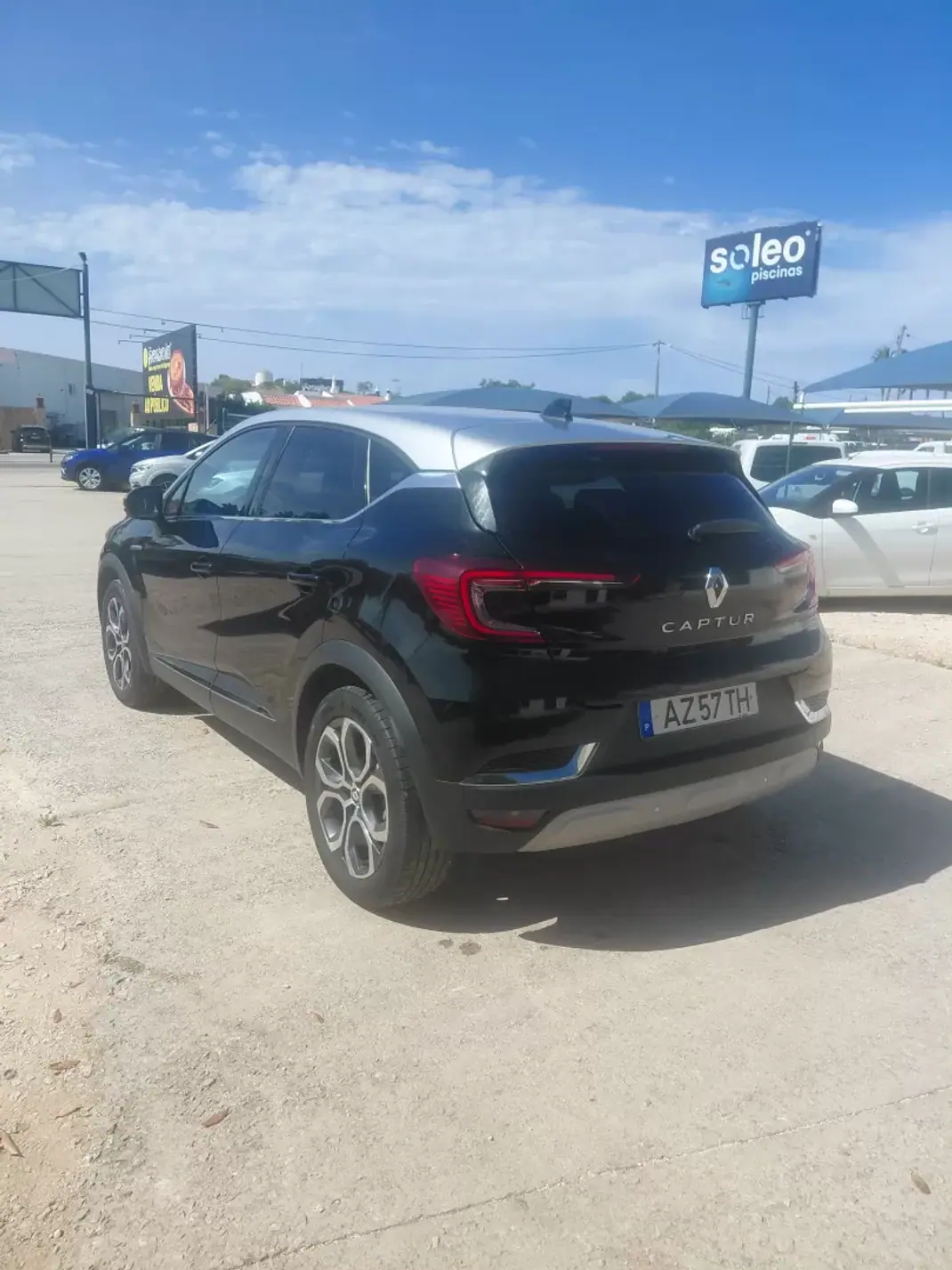 Renault Captur 2023 - 18900 EUR, 88000 km - 88000km - foto 11 de 11