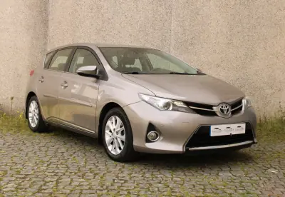 Toyota Auris 2012 - 179433km