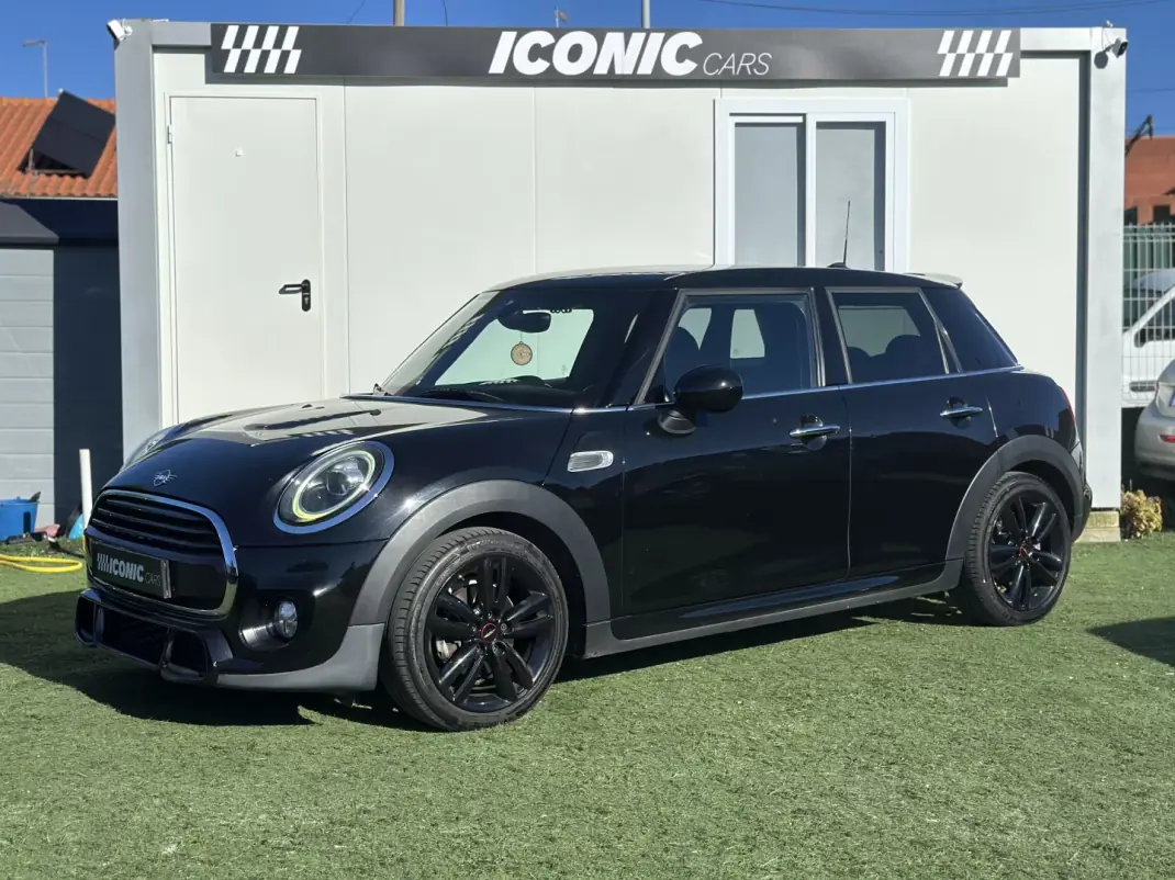 MINI 5 Portas 2019 - 15790 EUR, 179000 km - AUTO.MOTO.pt - 179000km - foto 1 de 39