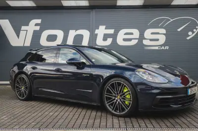 Porsche Panamera Sport Turismo 2019 - 69880 EUR, 97640 km - AUTO.MOTO.pt - 97640km - foto 4 de 71