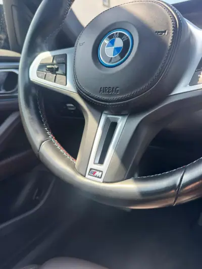 BMW i4 2022 - 53505 EUR, 54000 km - AUTO.MOTO.pt - 54000km - foto 10 de 25