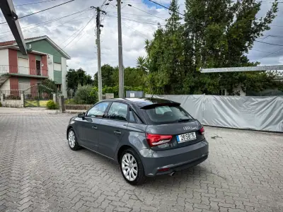 Audi A1 Sportback 2016 - 12990 EUR, 160000 km - 160000km - foto 10 de 12