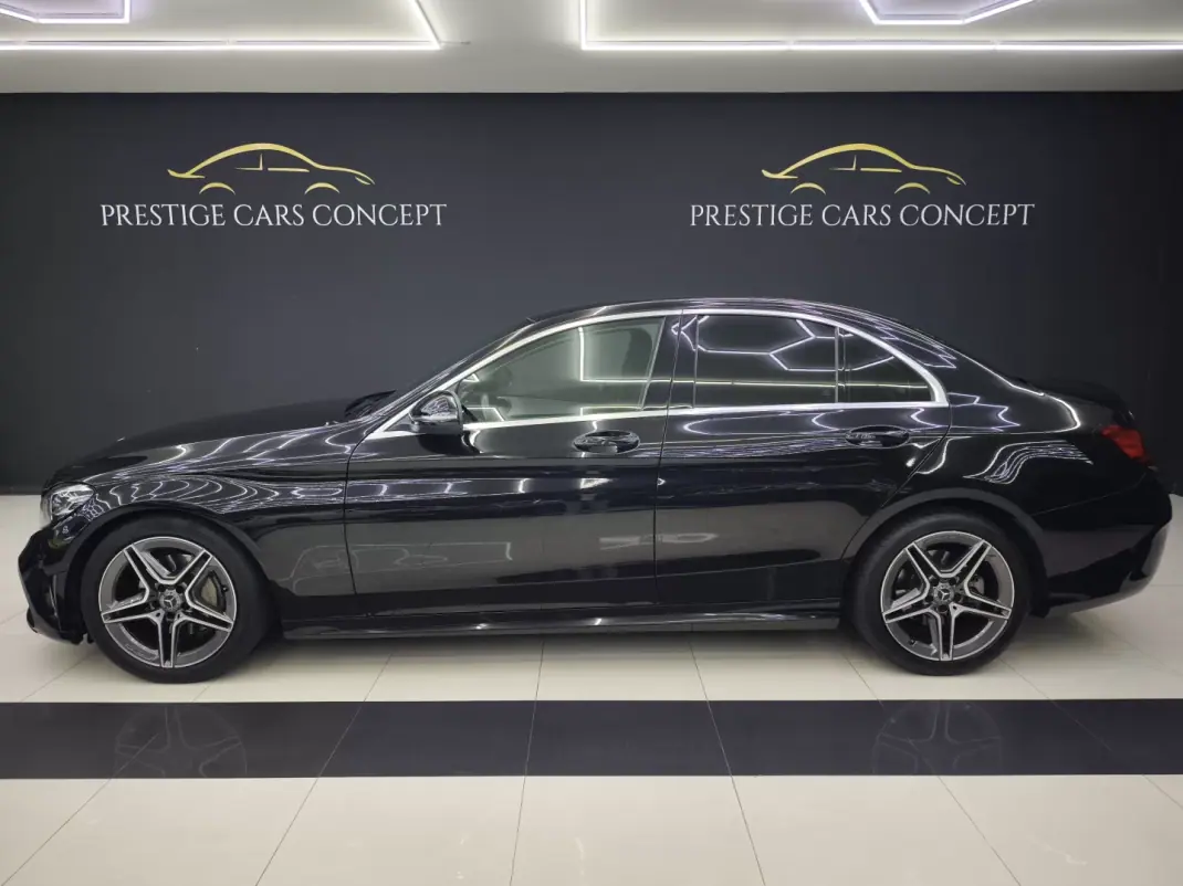 Mercedes-Benz C 220 2018 - 30950 EUR, 102676 km - AUTO.MOTO.pt - 102676km - foto 6 de 47