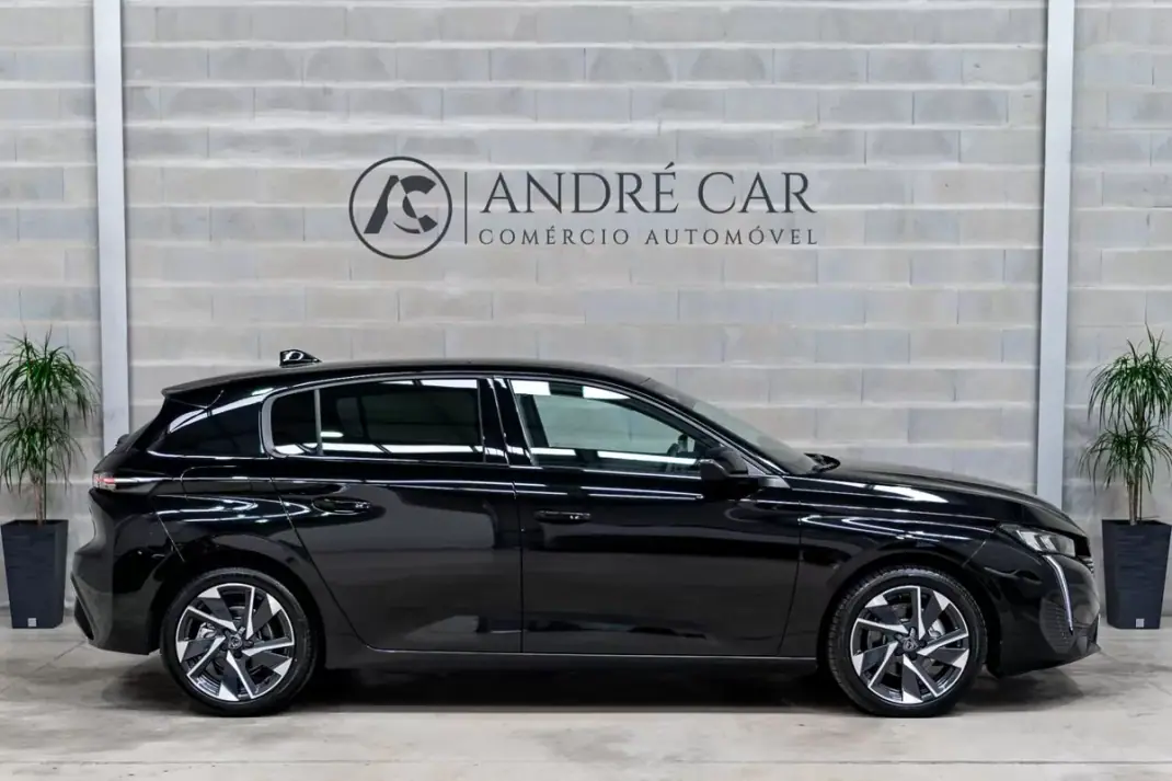 Peugeot 308 2023 - 19950 EUR, 12952 km - AUTO.MOTO.pt - 12952km - foto 5 de 50