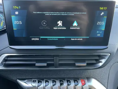 Peugeot 3008 2021 - 23990 EUR, 89615 km - AUTO.MOTO.pt - 89615km - foto 21 de 28