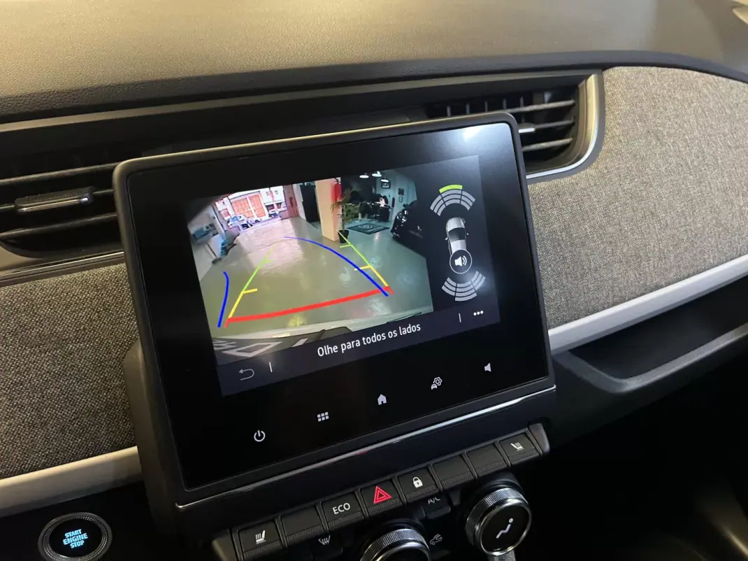 Renault Zoe 2020 - 15990 EUR, 67000 km - 67000km - foto 22 de 32