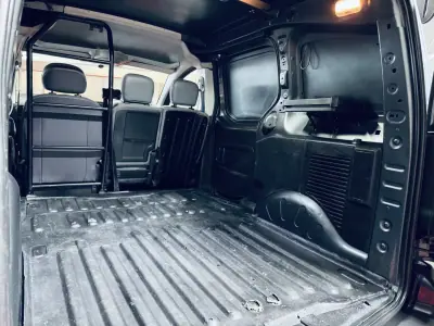 Citroën BERLINGO 1.6 BLUE HDI (Fibrada) 3L 100 CV 2015 - 6990 EUR, 257315 km - AUTO.MOTO.pt - 257315km - foto 14 de 27