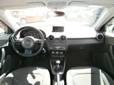 Audi A1 2016 - 12500 EUR, 191278 km - AUTO.MOTO.pt - 191278km - foto 14 de 31