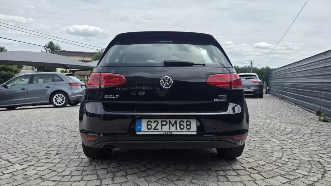 Volkswagen Golf 2015 - 14990 EUR, 135000 km - AUTO.MOTO.pt - 135000km - foto 7 de 26