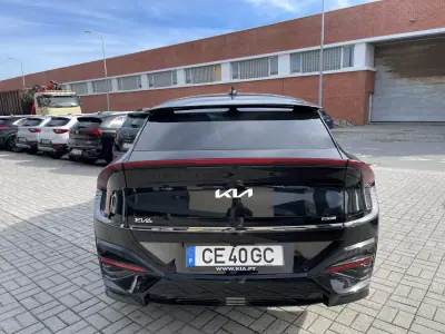 Kia EV6 2026 - 43900 EUR, 38000 km - foto 5 de 18