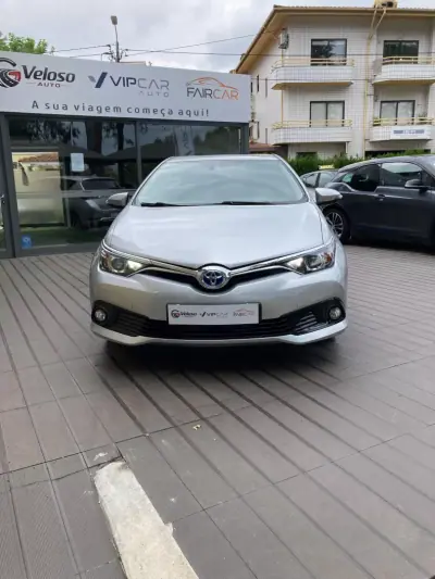 Toyota Auris 2016 - 16750 EUR, 90000 km - AUTO.MOTO.pt - 90000km - foto 2 de 21
