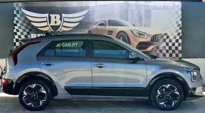 Kia e-Niro 2023 - 26900 EUR, 54000 km - AUTO.MOTO.pt - 54000km - foto 14 de 15
