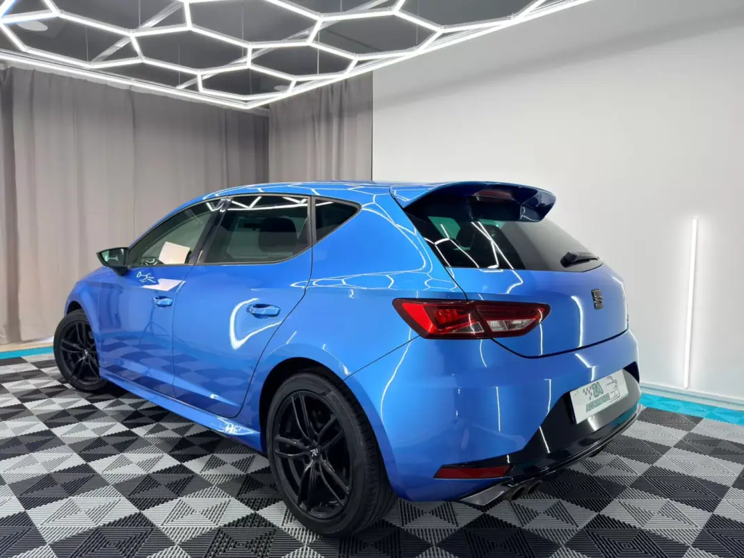 SEAT Leon 2014 - 14000 EUR, 160000 km - AUTO.MOTO.pt - 160000km - foto 5 de 18