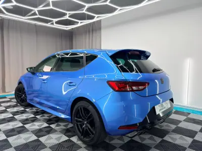 SEAT Leon 2014 - 14000 EUR, 160000 km - AUTO.MOTO.pt - 160000km - foto 5 de 18