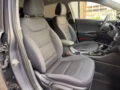 Hyundai Ioniq 2017 - 13250 EUR, 88000 km - AUTO.MOTO.pt - 88000km - foto 23 de 23