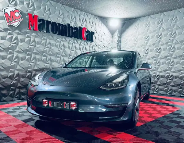 Tesla Model 3 2022 - 28990 EUR, 59195 km - AUTO.MOTO.pt - 59195km - foto 4 de 20