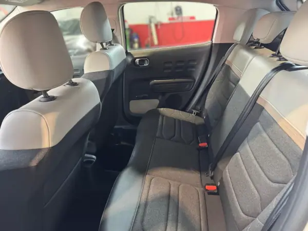 Citroën C3 2019 - 10750 EUR, 99589 km - AUTO.MOTO.pt - 99589km - foto 10 de 15