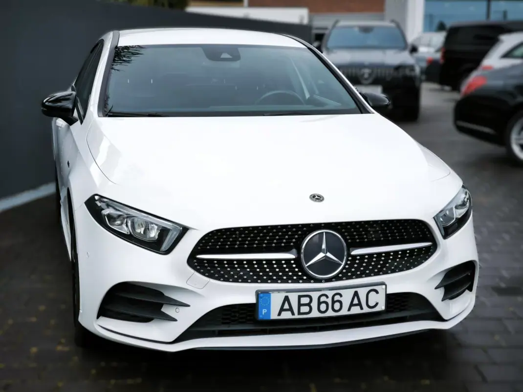 Mercedes-Benz A 250 Limousine 2020 - 25950 EUR, 141000 km - AUTO.MOTO.pt - 141000km - foto 13 de 55