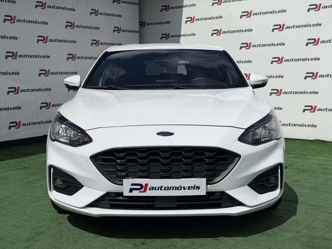 Ford Focus 2020 - 15990 EUR, 87000 km - AUTO.MOTO.pt - 87000km - foto 3 de 15