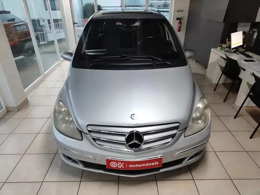 Mercedes-Benz B 200 2005 - 7250 EUR, 226300 km - AUTO.MOTO.pt - 226300km - foto 3 de 33